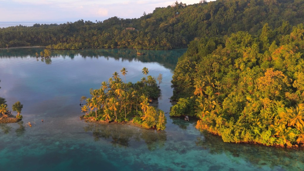 Kuwala Bay beside Luk Panenteng on Peleng Island